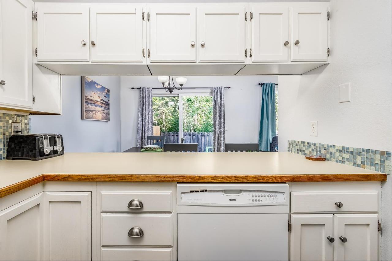 Carriage House At Ashley
